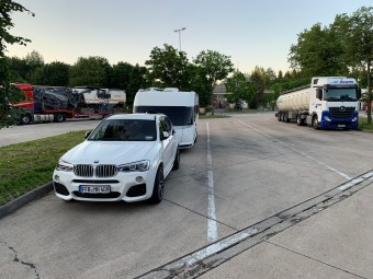 20190614_033329703_iOS